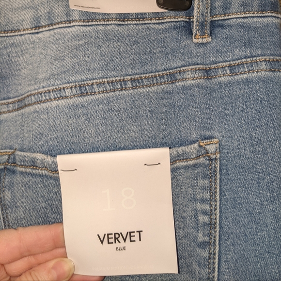 18W Vervet flare jeans new - Picture 2 of 7